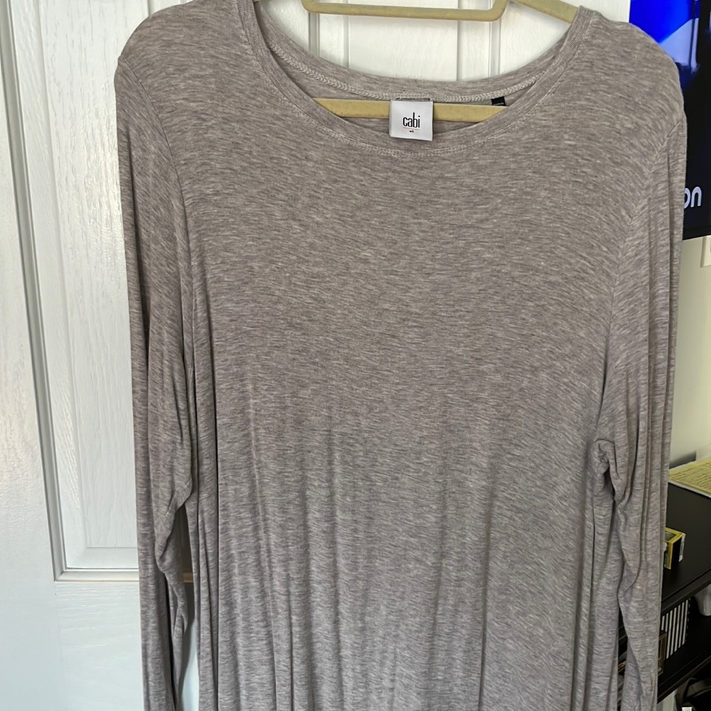 Cabi oatmeal colored tunic, size XL - looks great with leggings!